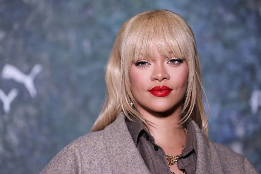 Rihanna Reveals How Many Unreleased Songs She Has In The Vault